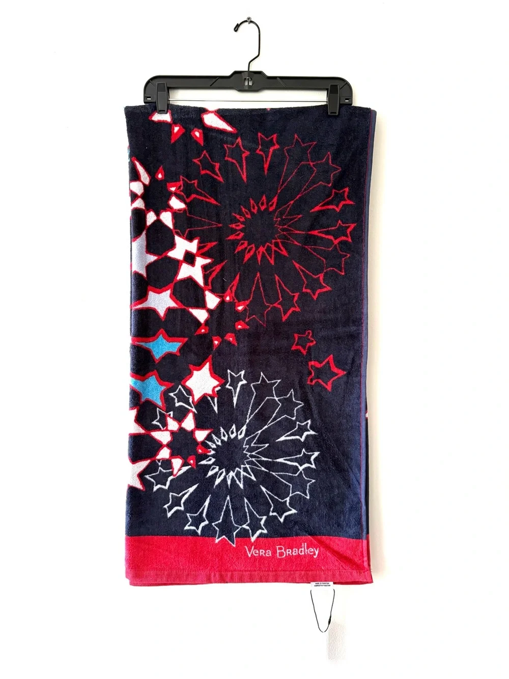NWT Vera Bradley Patriotic Firecrackers Beach Towel Retired 2012 Red White Blue